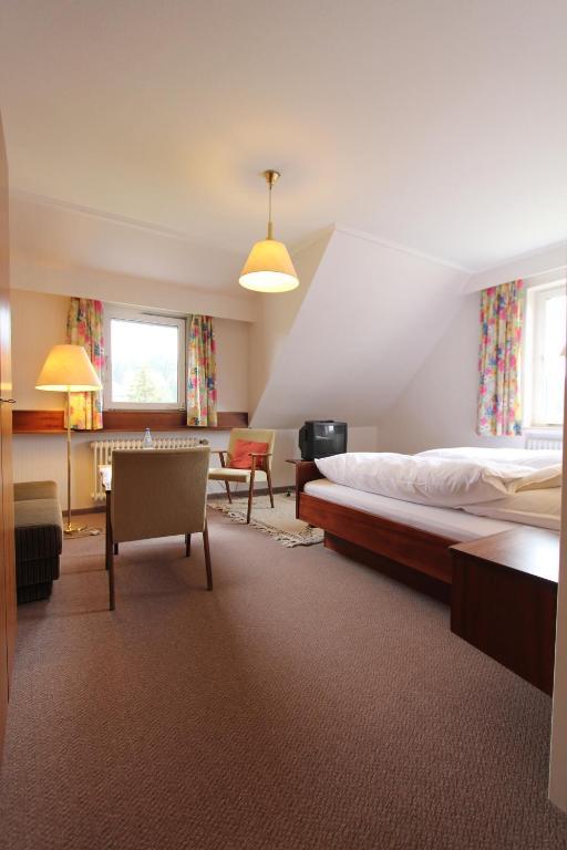Hotel Gasthaus Troester Schmallenberg Rum bild