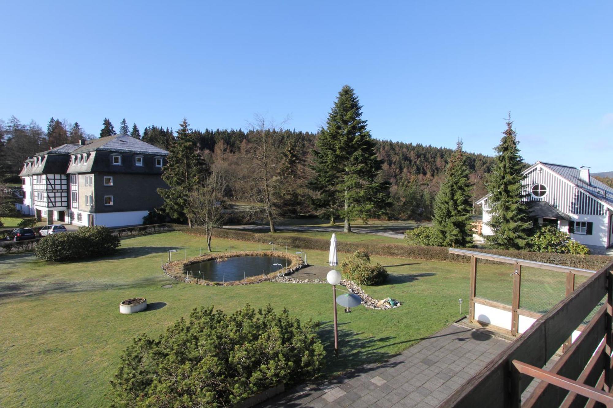 Hotel Gasthaus Troester Schmallenberg Exteriör bild